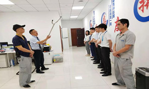 光谷店“防盜搶、保安全”應(yīng)急預(yù)案演練及培訓(xùn)圓滿開(kāi)展